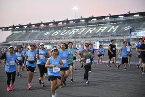 BIB: 52607, 53183, 5077, 5053
                            <button type="button" onclick="openModal(10464186)" class="btn btn-primary btn-sm float-right btn-popup" data-toggle="modal" data-target=".modal-high-quality">
                        <i class="fas fa-shopping-cart"></i> Add to Cart
                    </button>
                                            <button type="button" onclick="isThisMe(10464186, true)" class="btn btn-success btn-sm float-right btn-popup btn-isme hidden" data-toggle="tooltip" data-placement="bottom" title="นี่คือรูปของคุณใช่ไหม คลิกที่นี่เพื่อเอาเข้าอัลบั้ม">
                        <i class="fas fa-plus"></i> Add to album
                    </button>
                    <button type="button" onclick="isThisMe(10464186, false)" class="btn btn-warning btn-sm float-right btn-popup btn-isnotme hidden">
                        <i class="fas fa-ban"></i> Remove from album
                    </button>